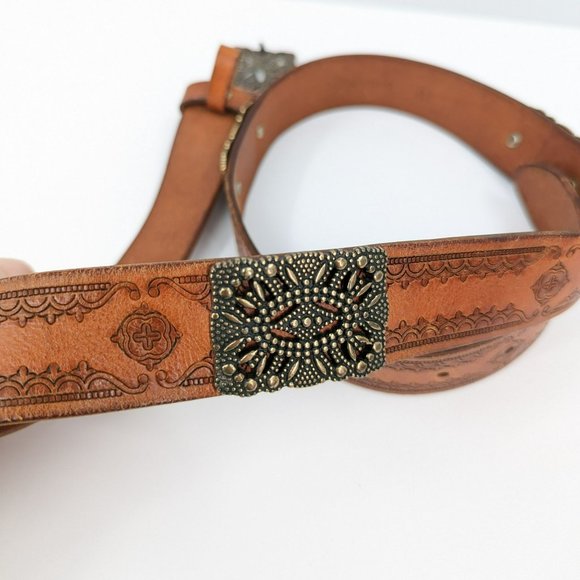 Fossil Belt L 40in Brown Gold Tooled Genuine Leather Metal Buckle Accent Adjusts - Picture 7 of 10